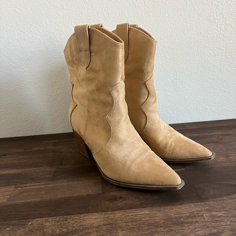 Tan Suede Women's Western Boots